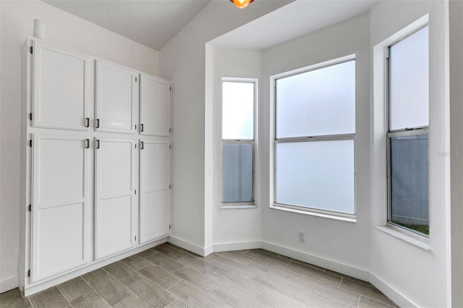 BRADEN RIVER LAKES - Residential