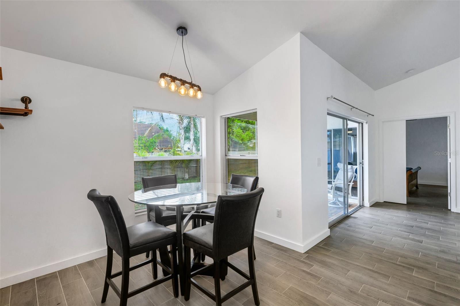 BRADEN RIVER LAKES - Residential