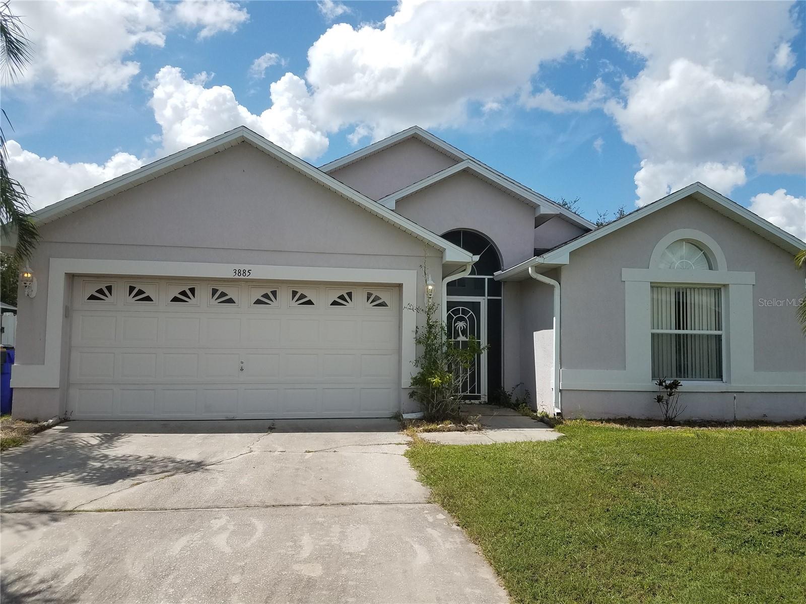 4 bed rooms, two full baths single home plus one screen pool and fence, bright and wide open concept. No neighbor in the back yard. tile floor, new walls paint. all appliances stay, near Walmart, Home Depot, retail store, banks, Turnpike,