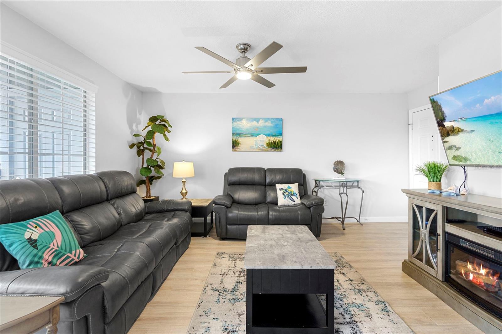 DELESPINE ON INDIAN RIVER - Residential