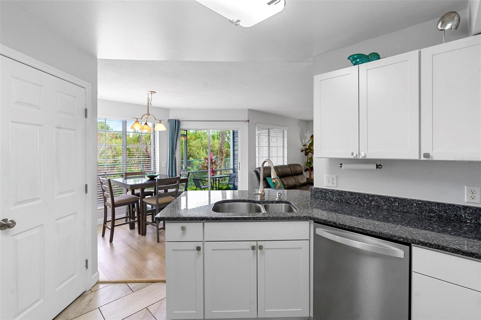 DELESPINE ON INDIAN RIVER - Residential