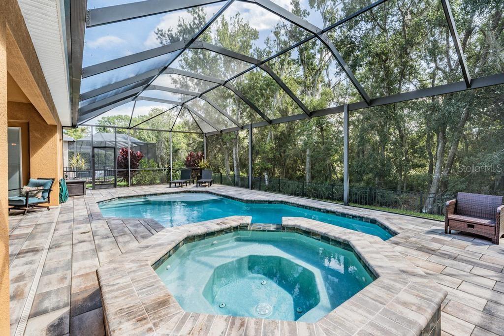 19402 AUTUMN CHASE COURT