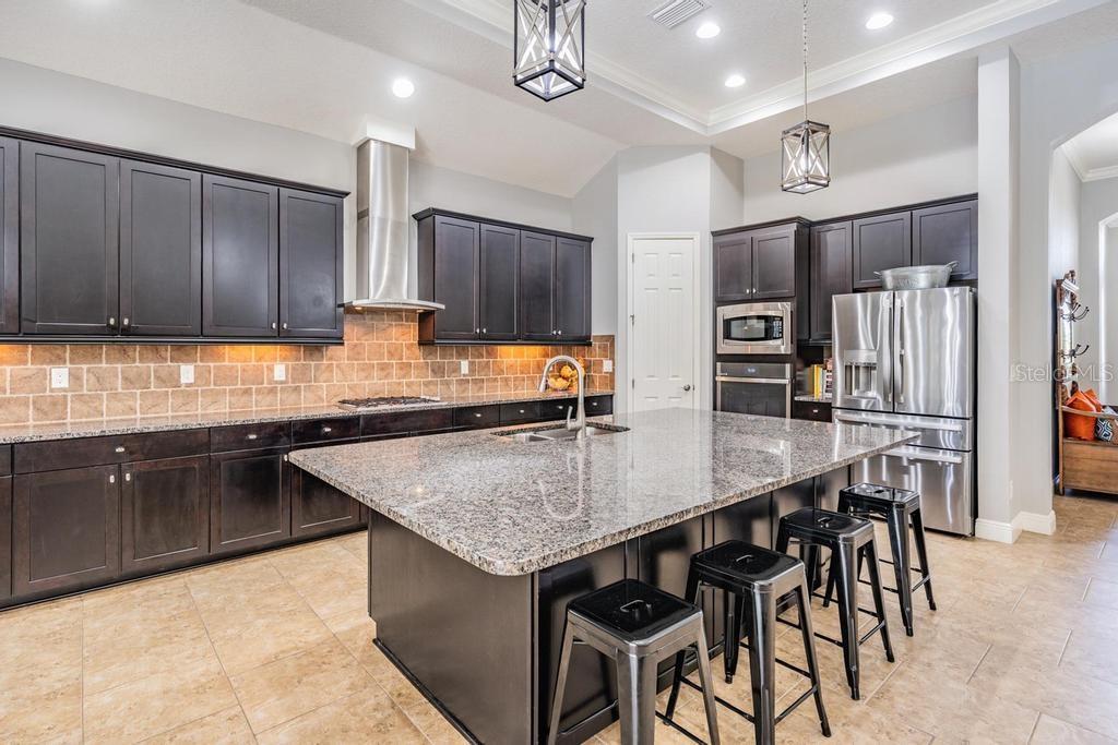 LAKESHORE RANCH PH 2 & 3 - Residential