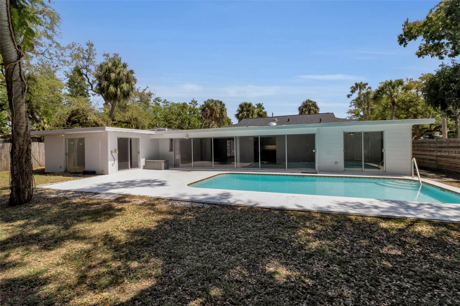 SYLVAN SHORES - Residential