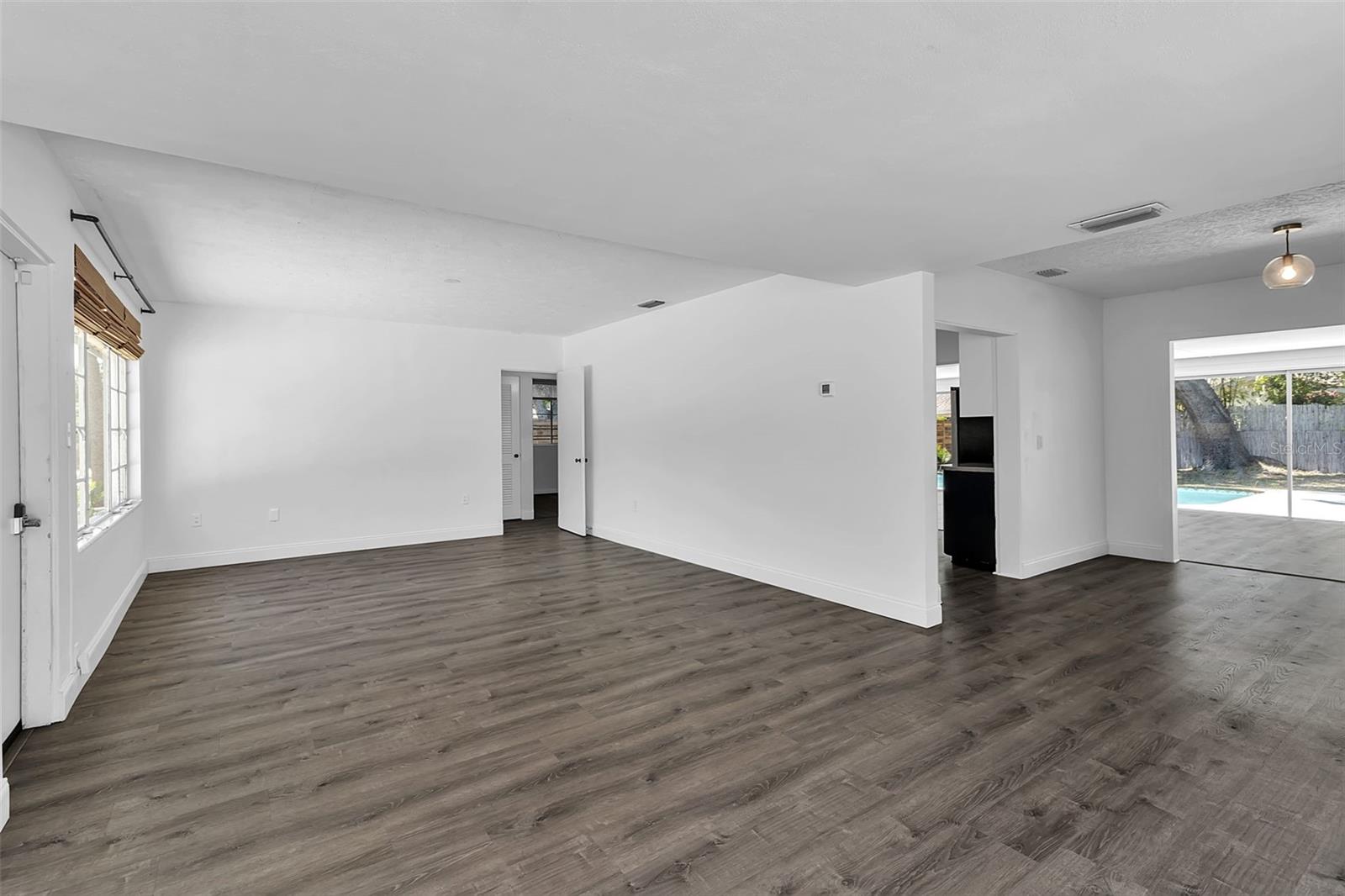 SYLVAN SHORES - Residential