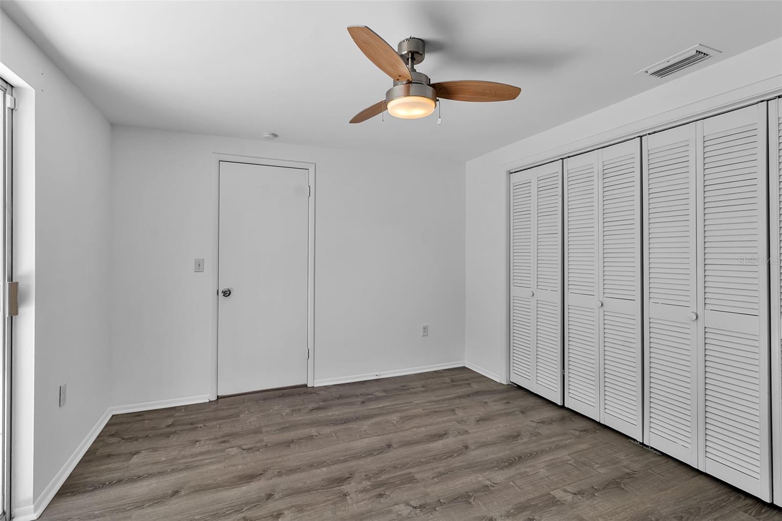 SYLVAN SHORES - Residential