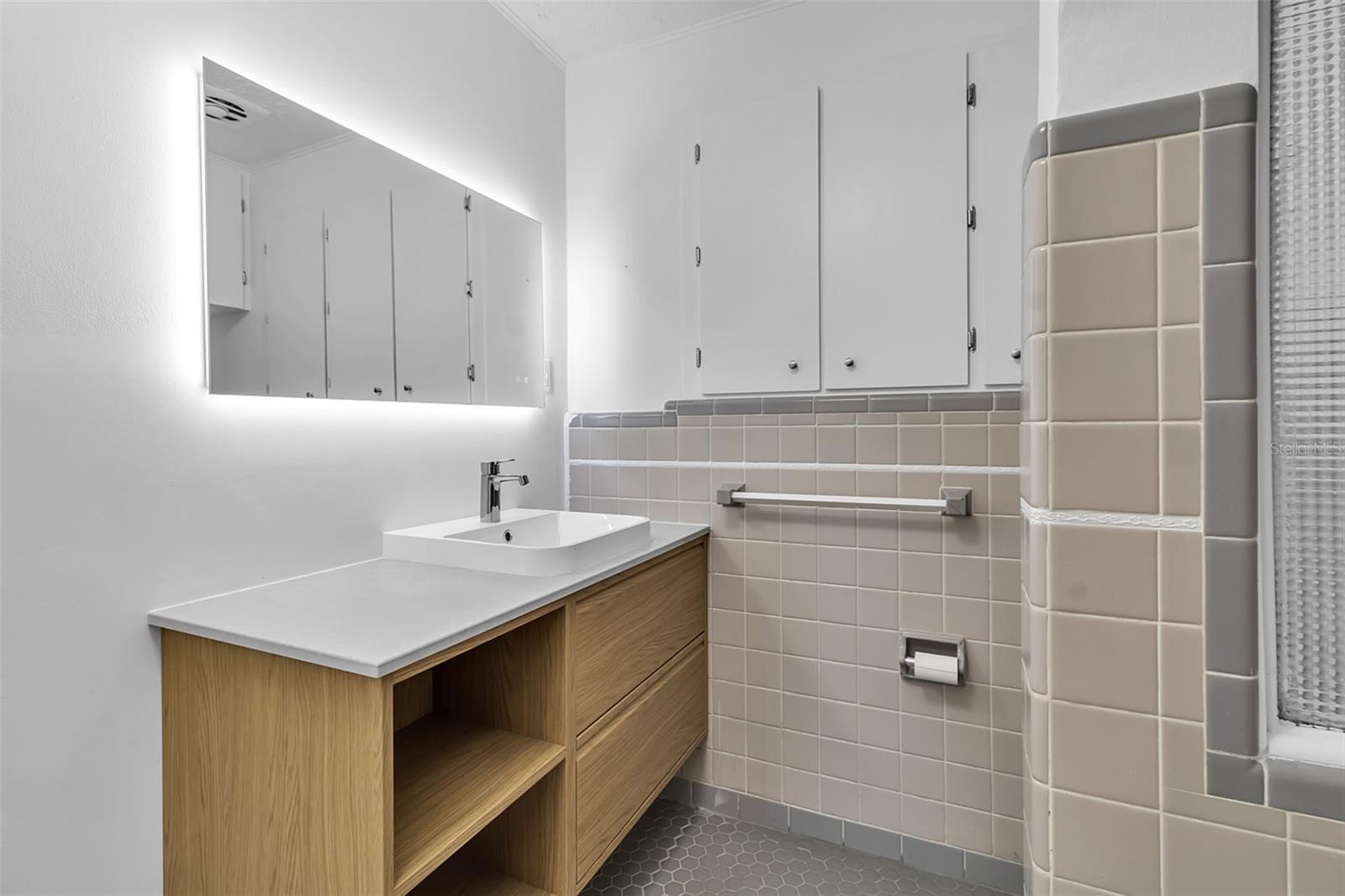 SYLVAN SHORES - Residential