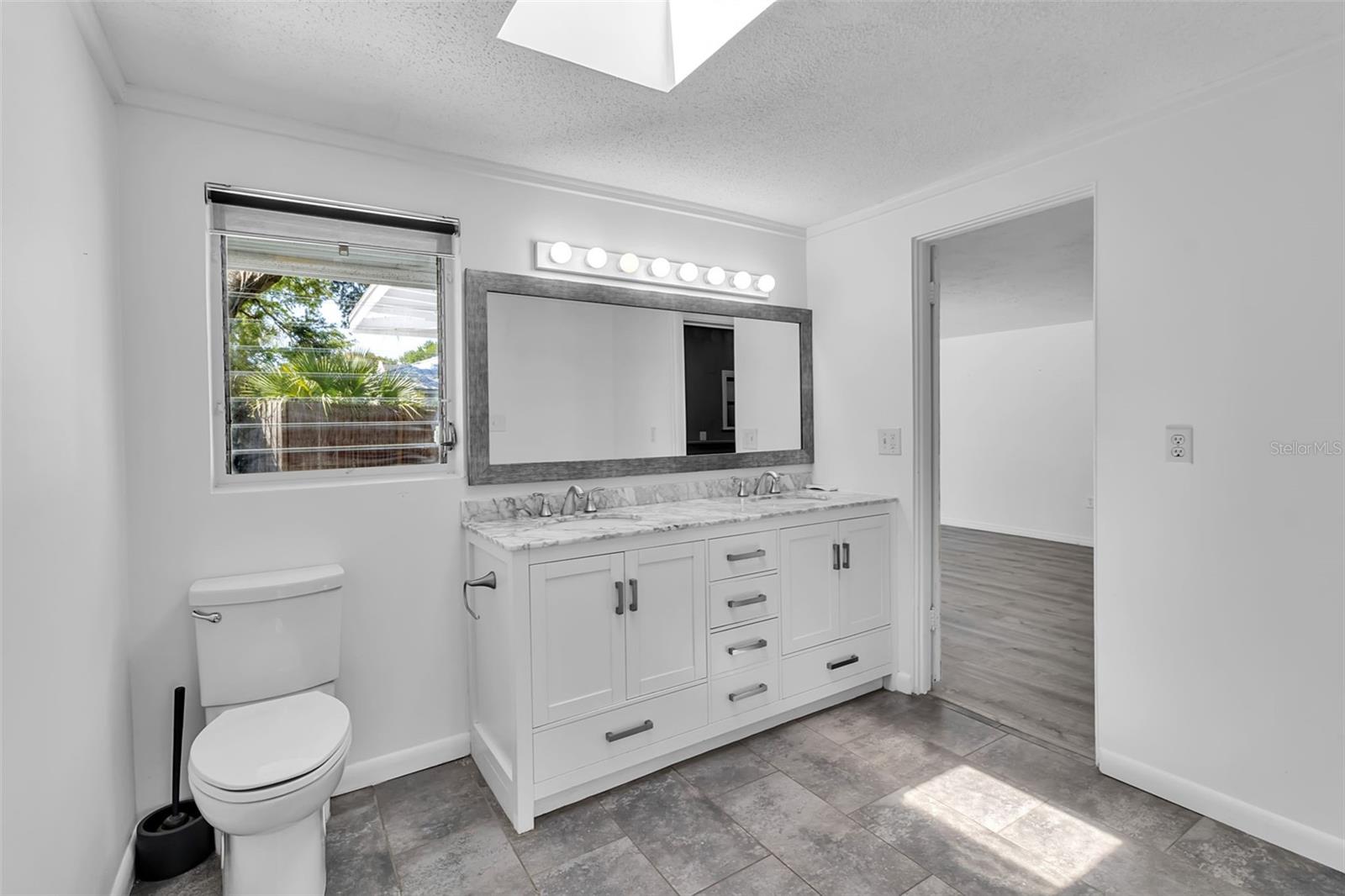 SYLVAN SHORES - Residential