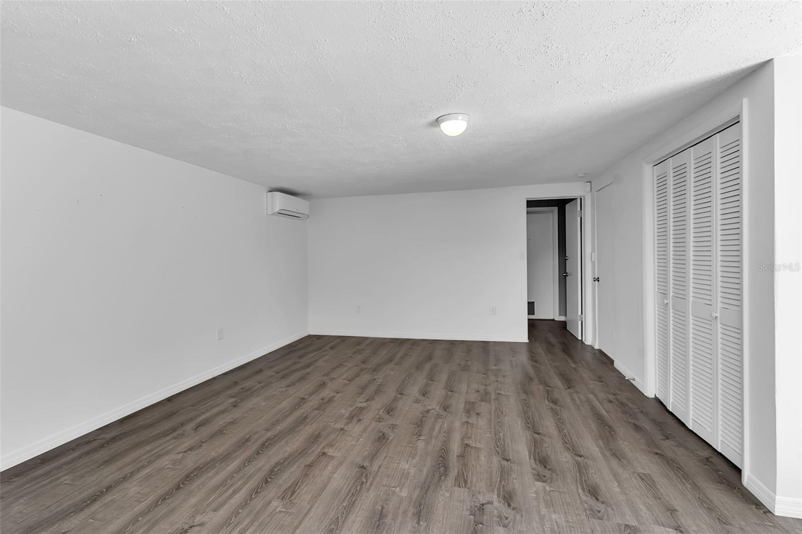 SYLVAN SHORES - Residential