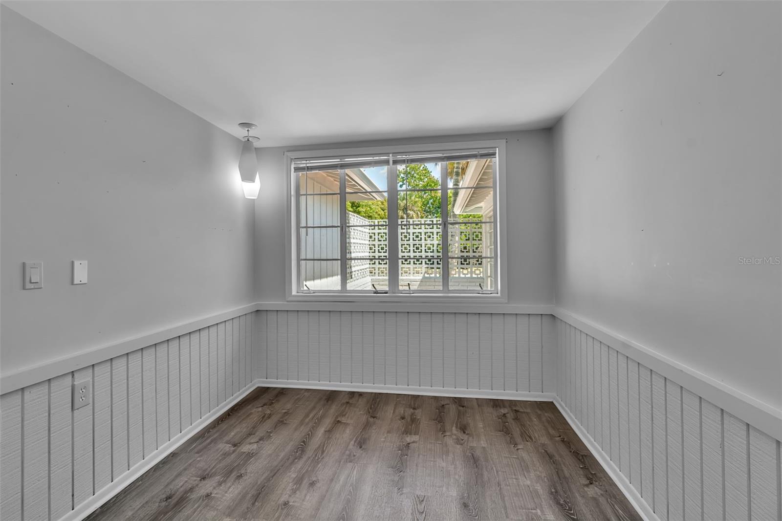 SYLVAN SHORES - Residential