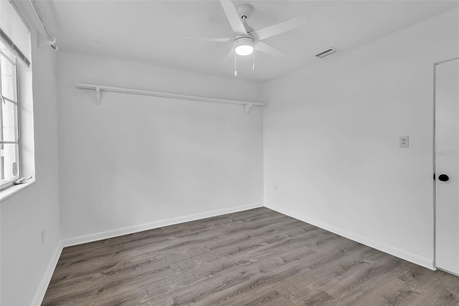 SYLVAN SHORES - Residential