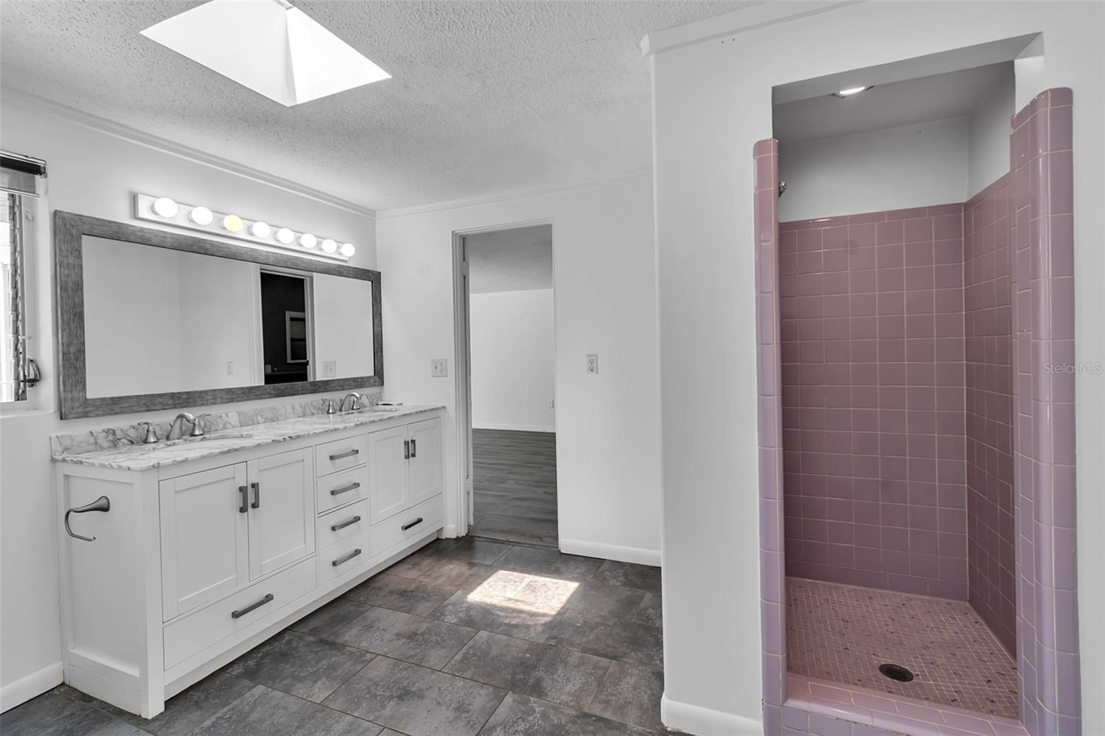 SYLVAN SHORES - Residential