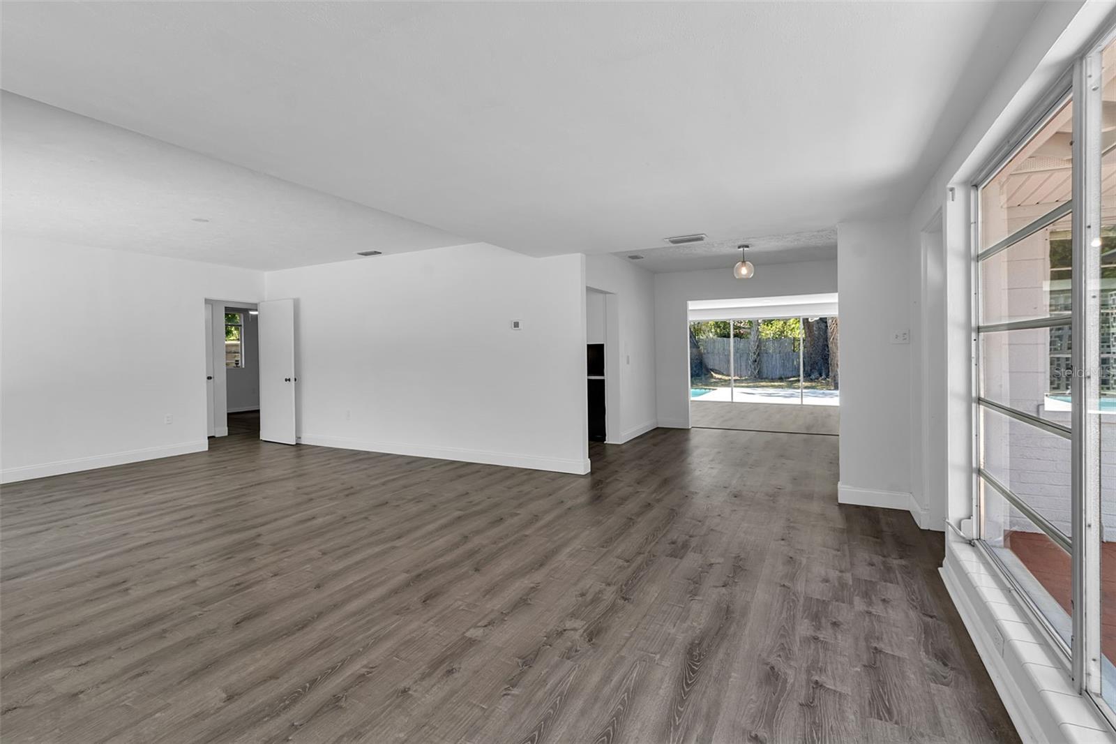 SYLVAN SHORES - Residential