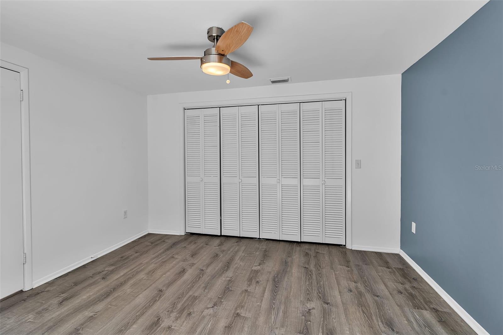 SYLVAN SHORES - Residential