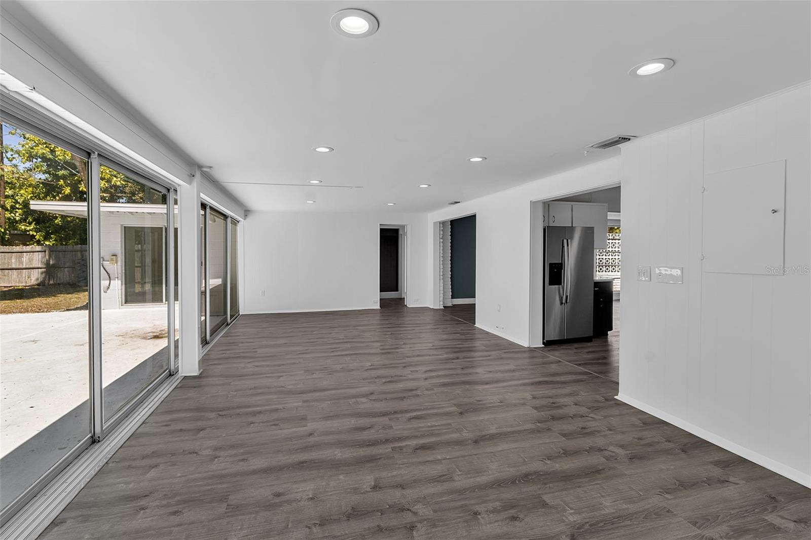 SYLVAN SHORES - Residential