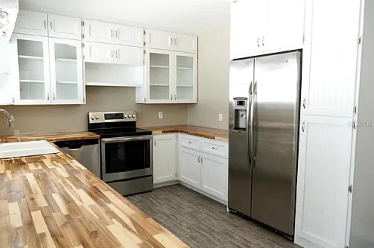 BAYVIEW - Residential Income