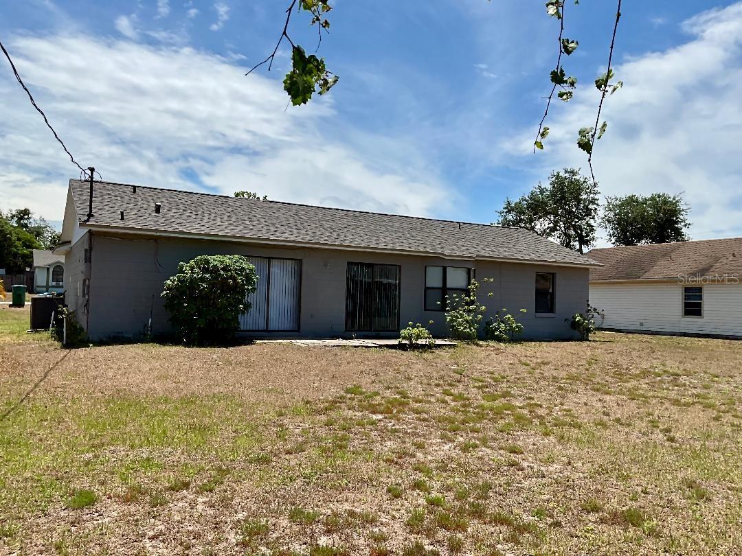662 COMSTOCK DRIVE