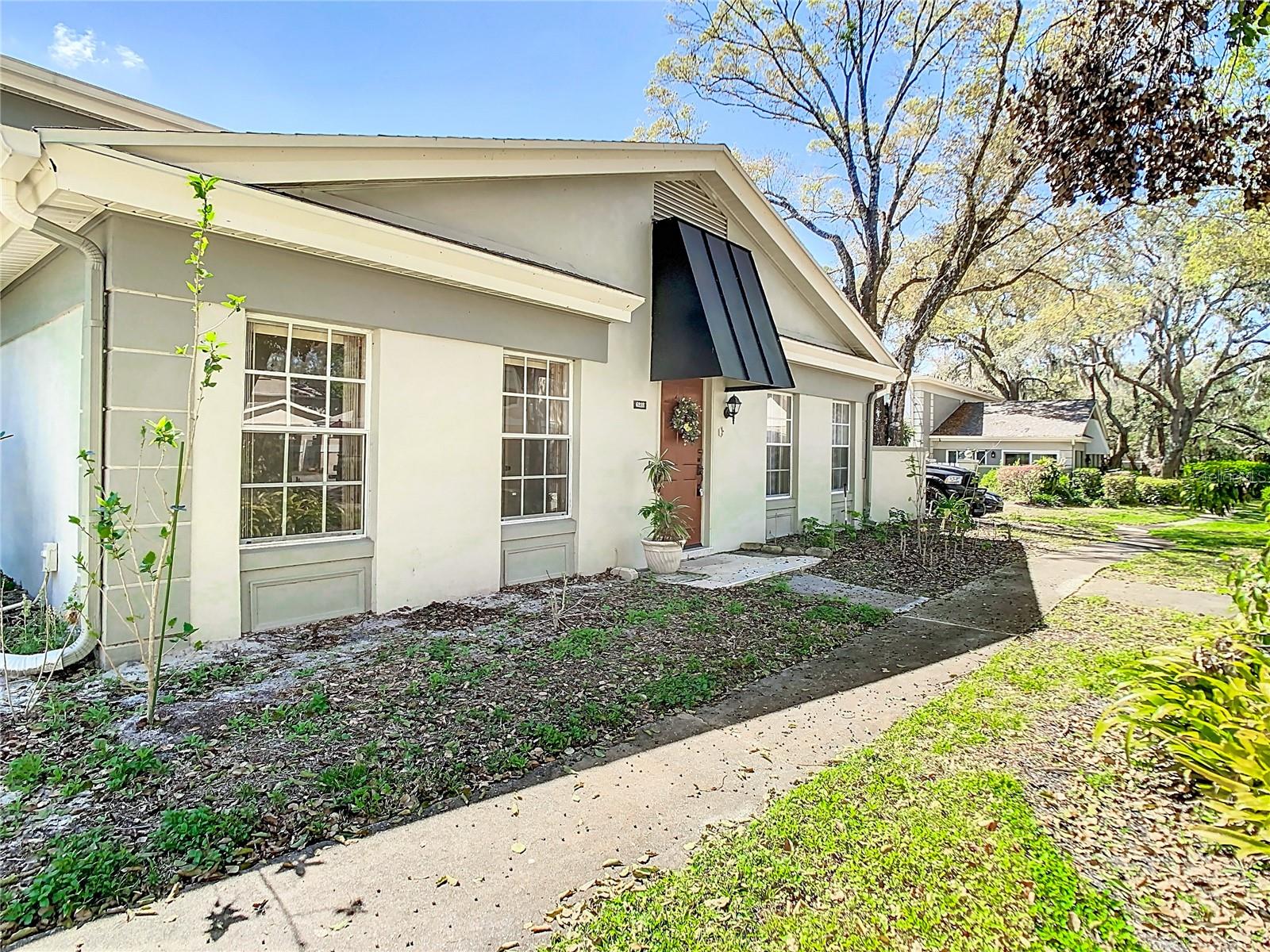 6218 GREENLEAF LANE 6218