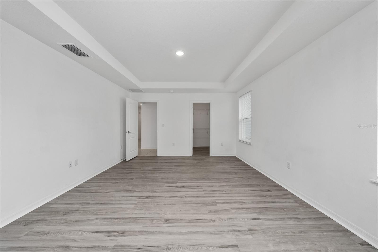 CALABAY CROSSING - Residential