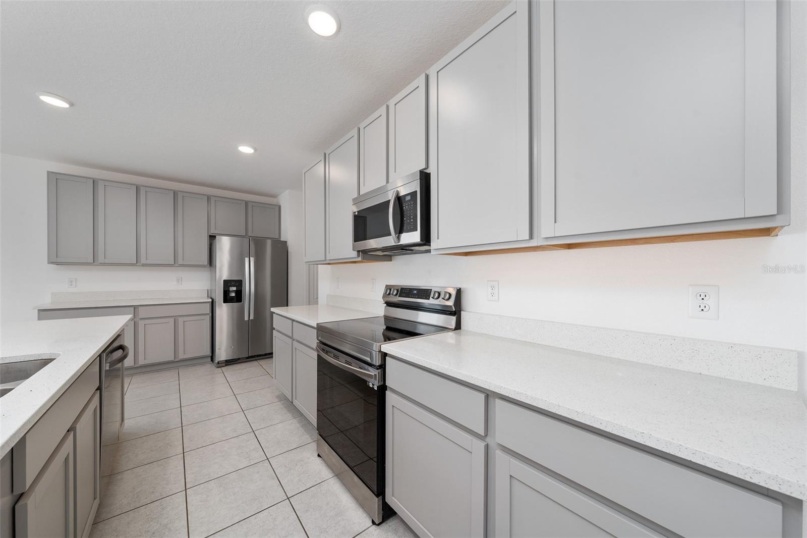 CALABAY CROSSING - Residential