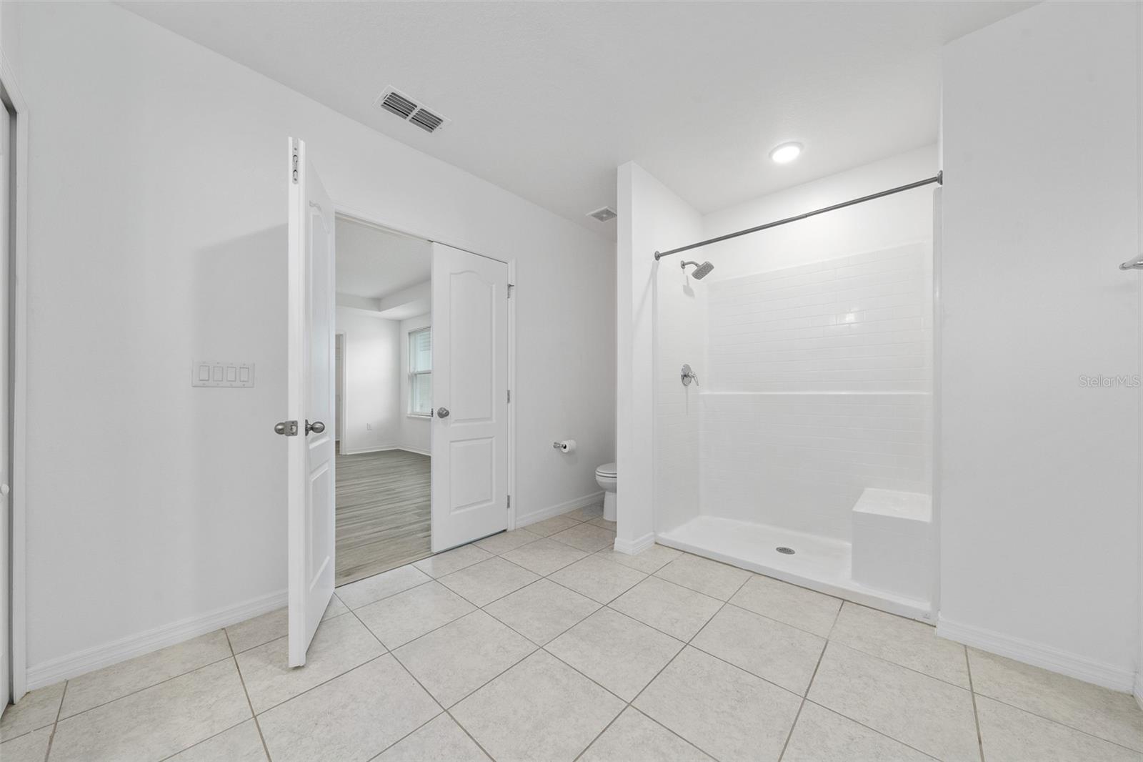 CALABAY CROSSING - Residential