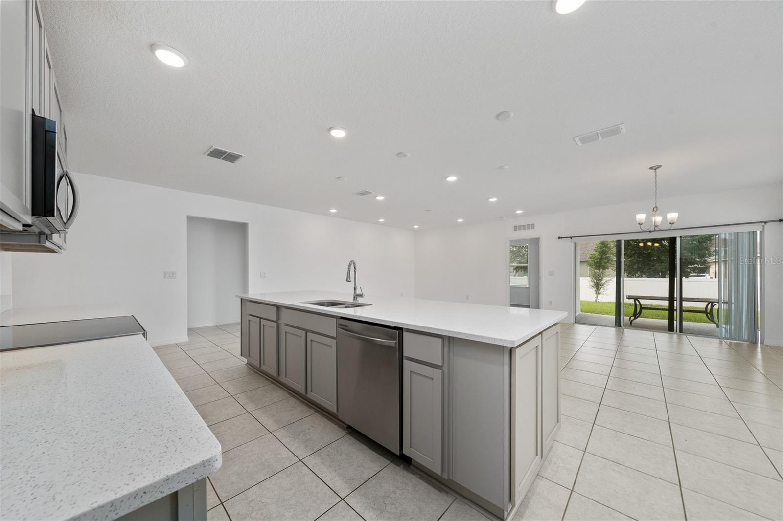CALABAY CROSSING - Residential