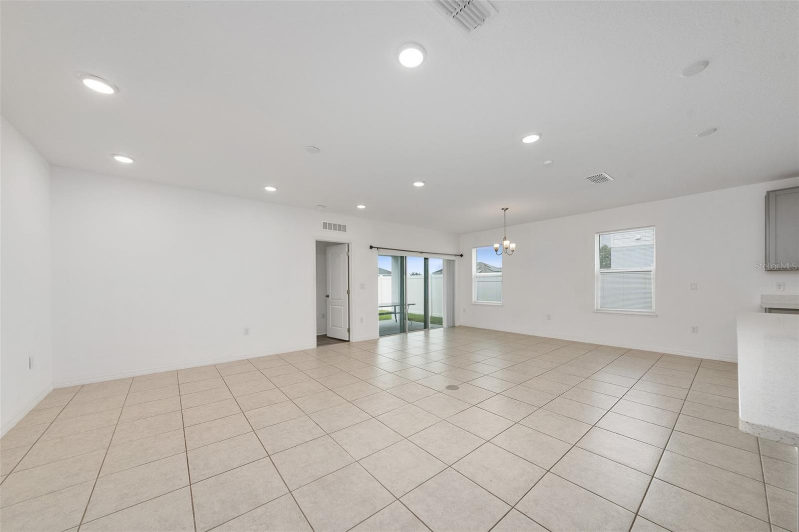 CALABAY CROSSING - Residential