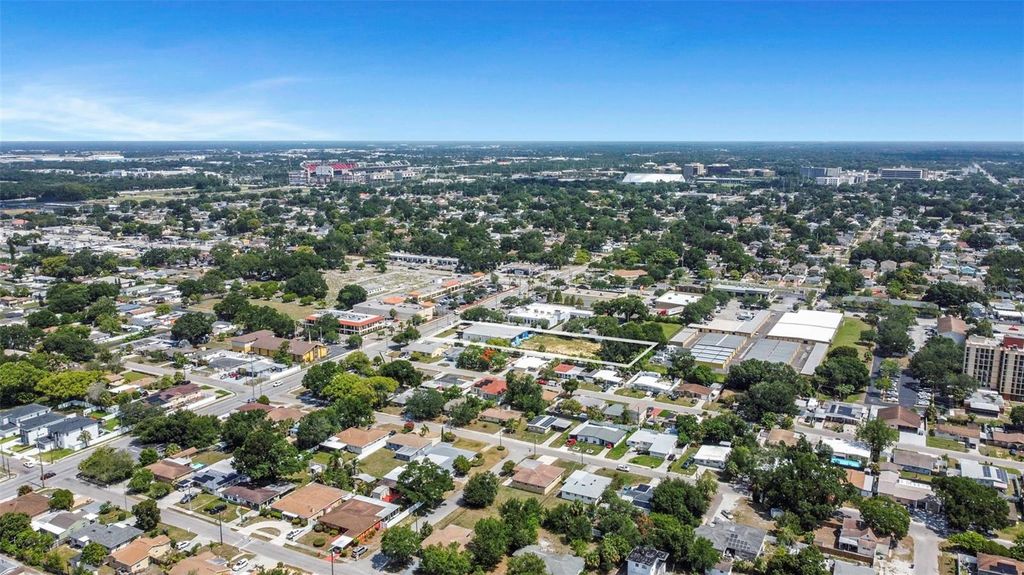 Photo of 2711 N Macdill Avenue, Tampa, FL 33607 (MLS # TB8363575)