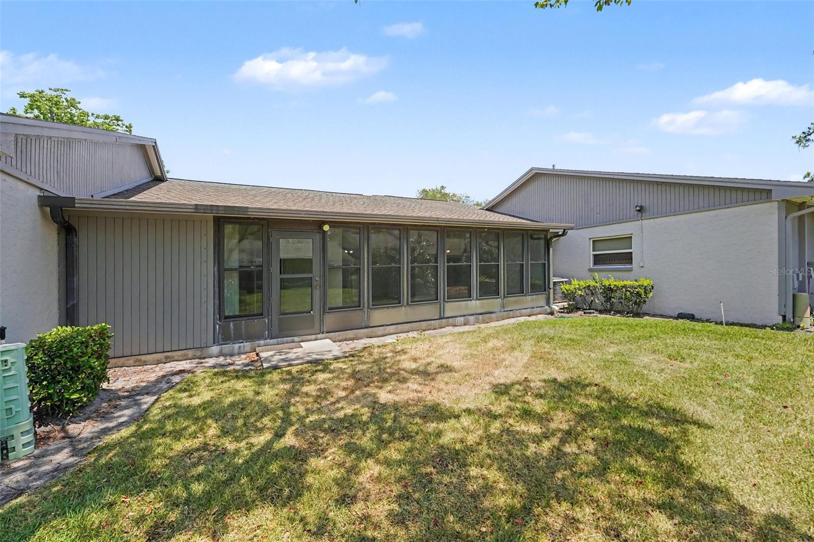EAST LAKE WOODLANDS CLUSTER HOMES - Residential