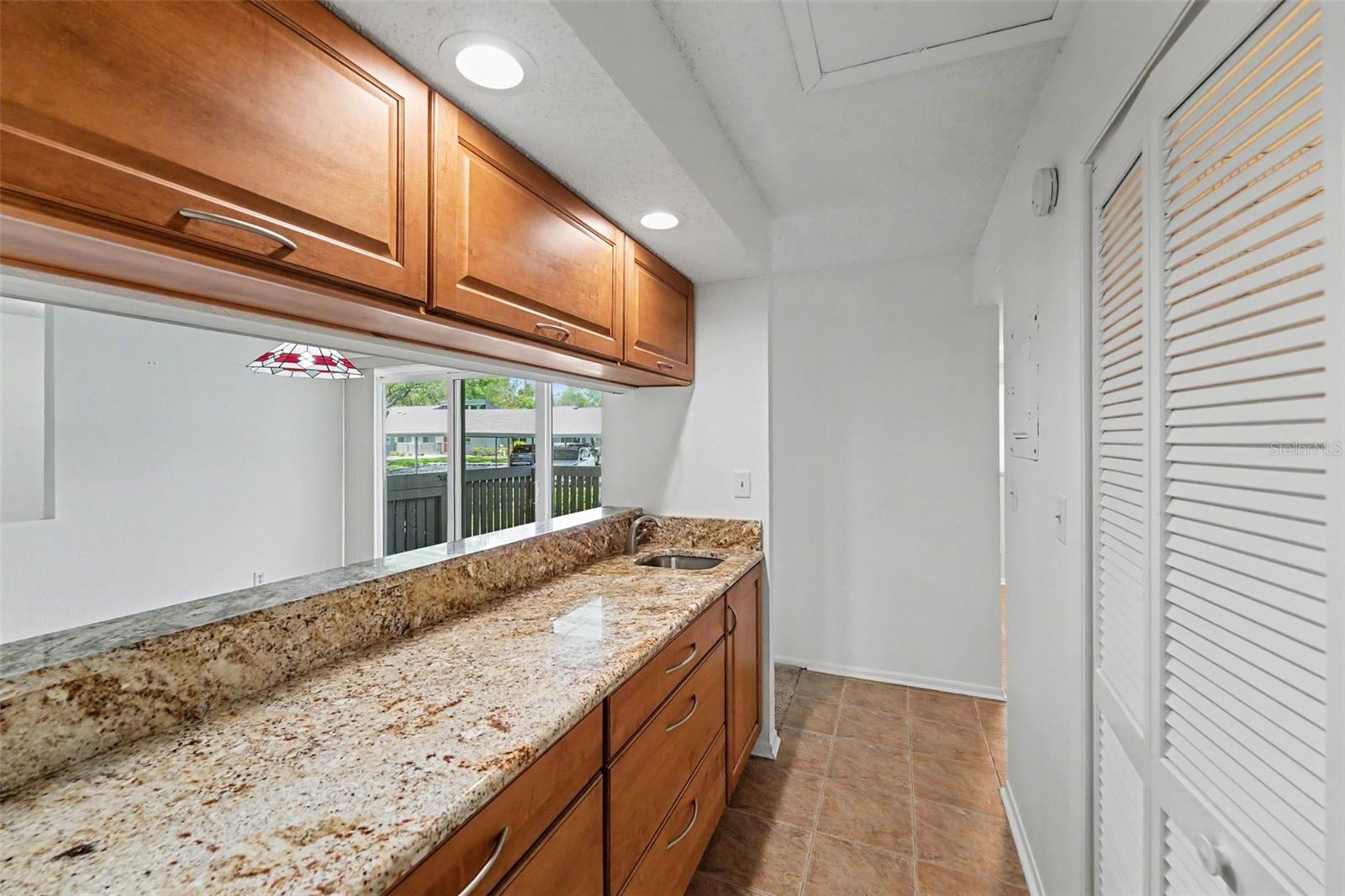 EAST LAKE WOODLANDS CLUSTER HOMES - Residential