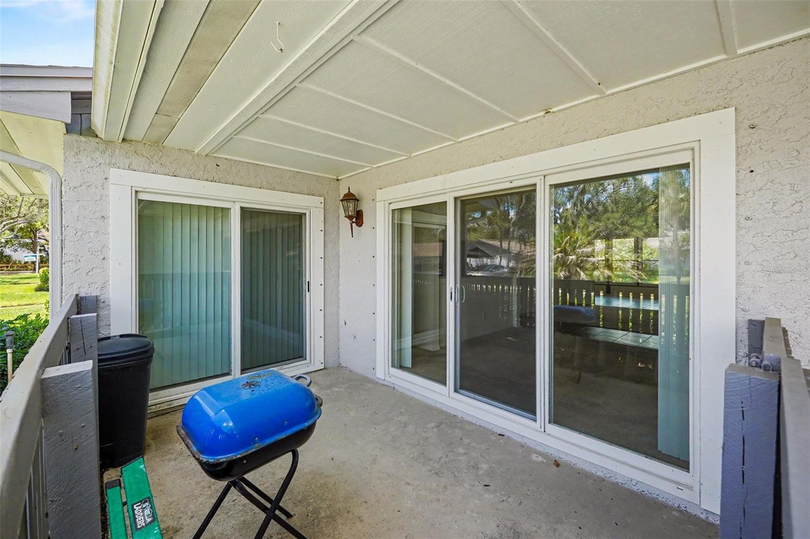 EAST LAKE WOODLANDS CLUSTER HOMES - Residential
