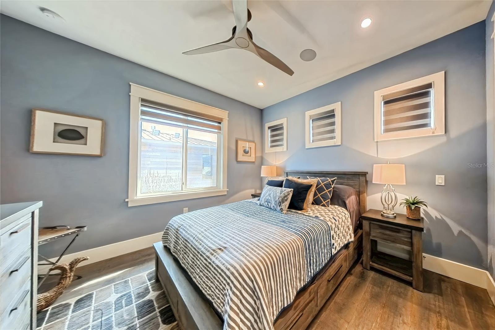 SOUTH BAY BEACH REP - Residential