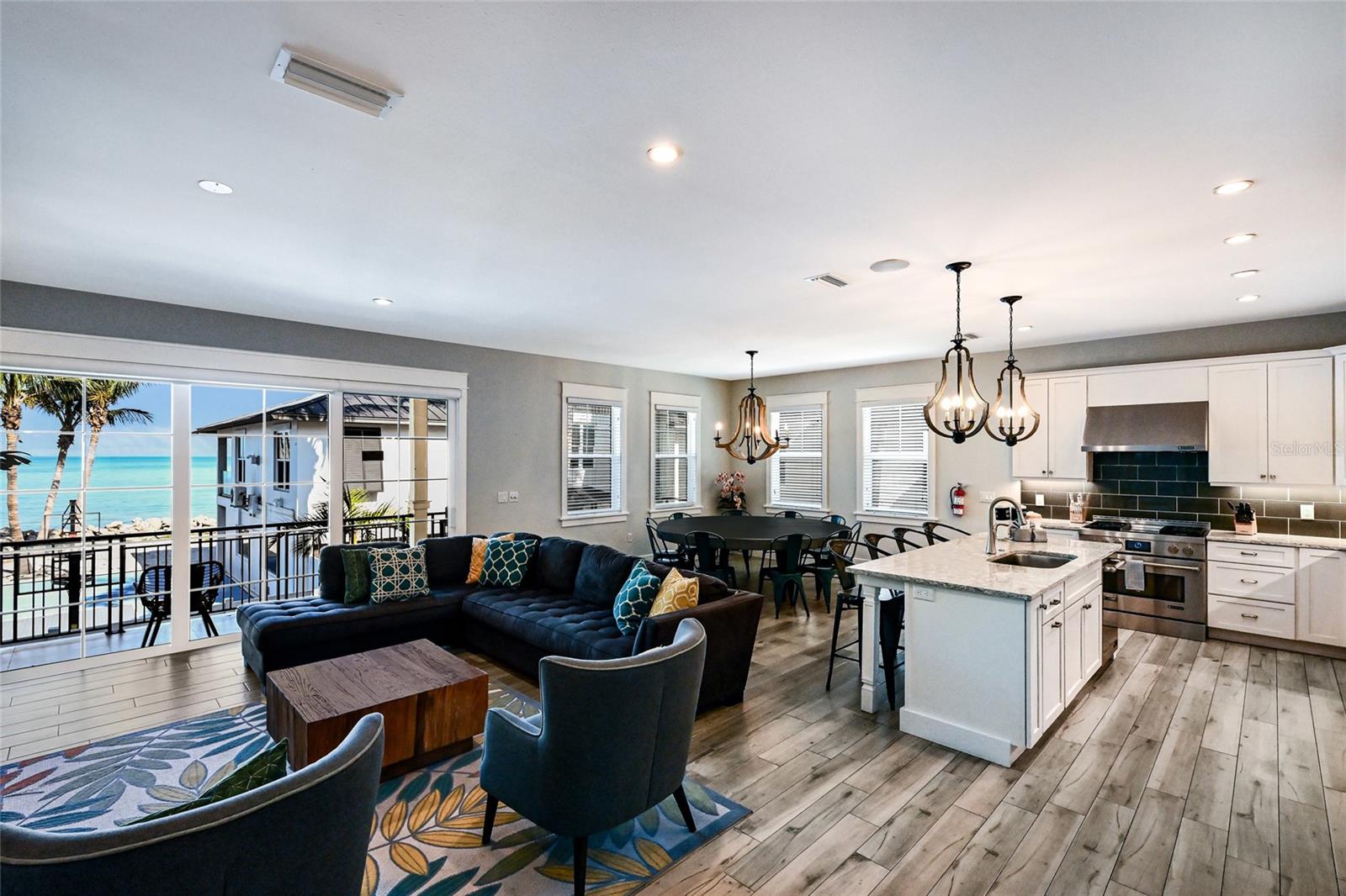 SOUTH BAY BEACH REP - Residential