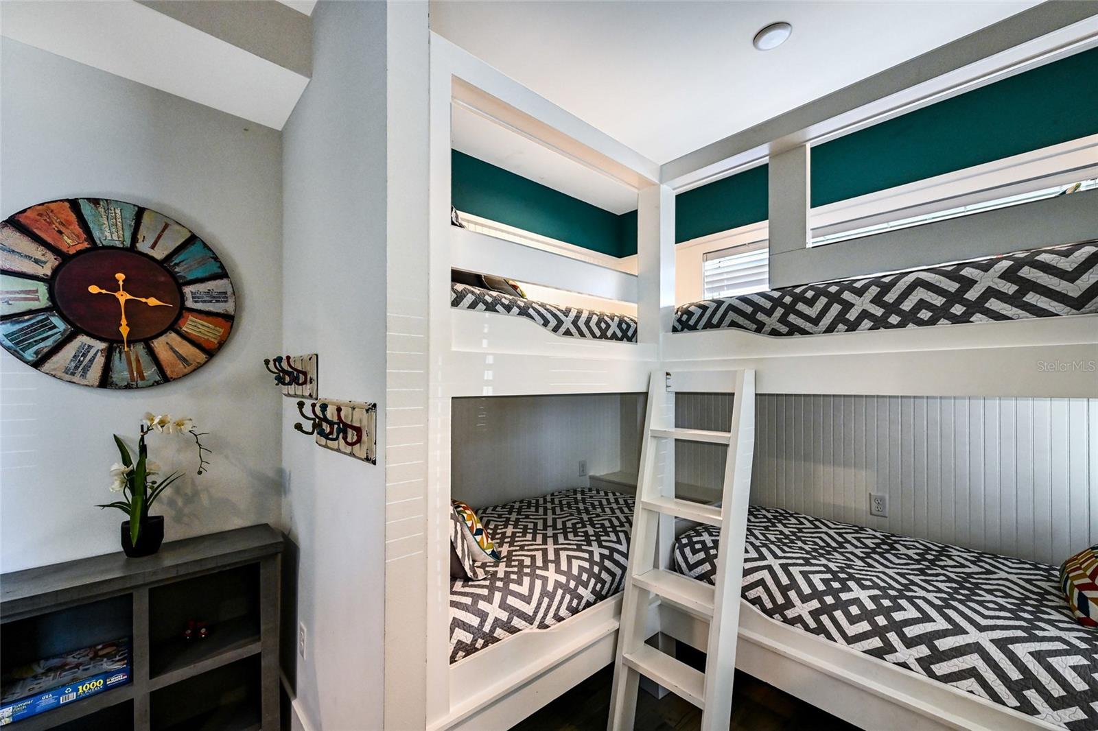 SOUTH BAY BEACH REP - Residential