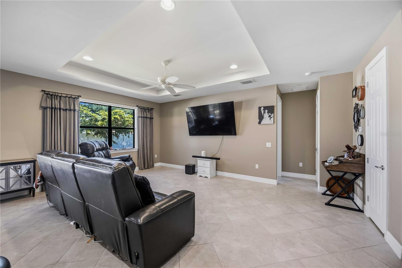 2600 SHERMAN OAK DRIVE, NORTH PORT, FL, 34289 3 2600 SHERMAN OAK DRIVE