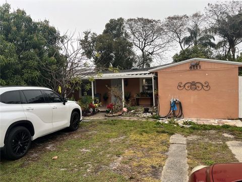 6111 BAMBOO DRIVE ORLANDO FL 32807