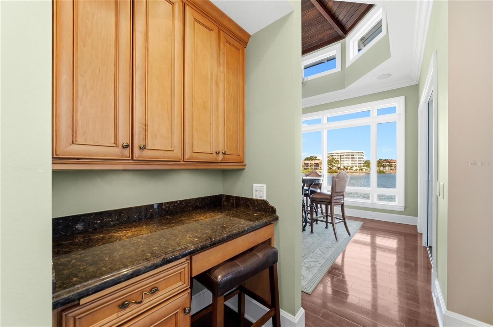 PINE SHORES ESTATE 7TH SEC - Residential