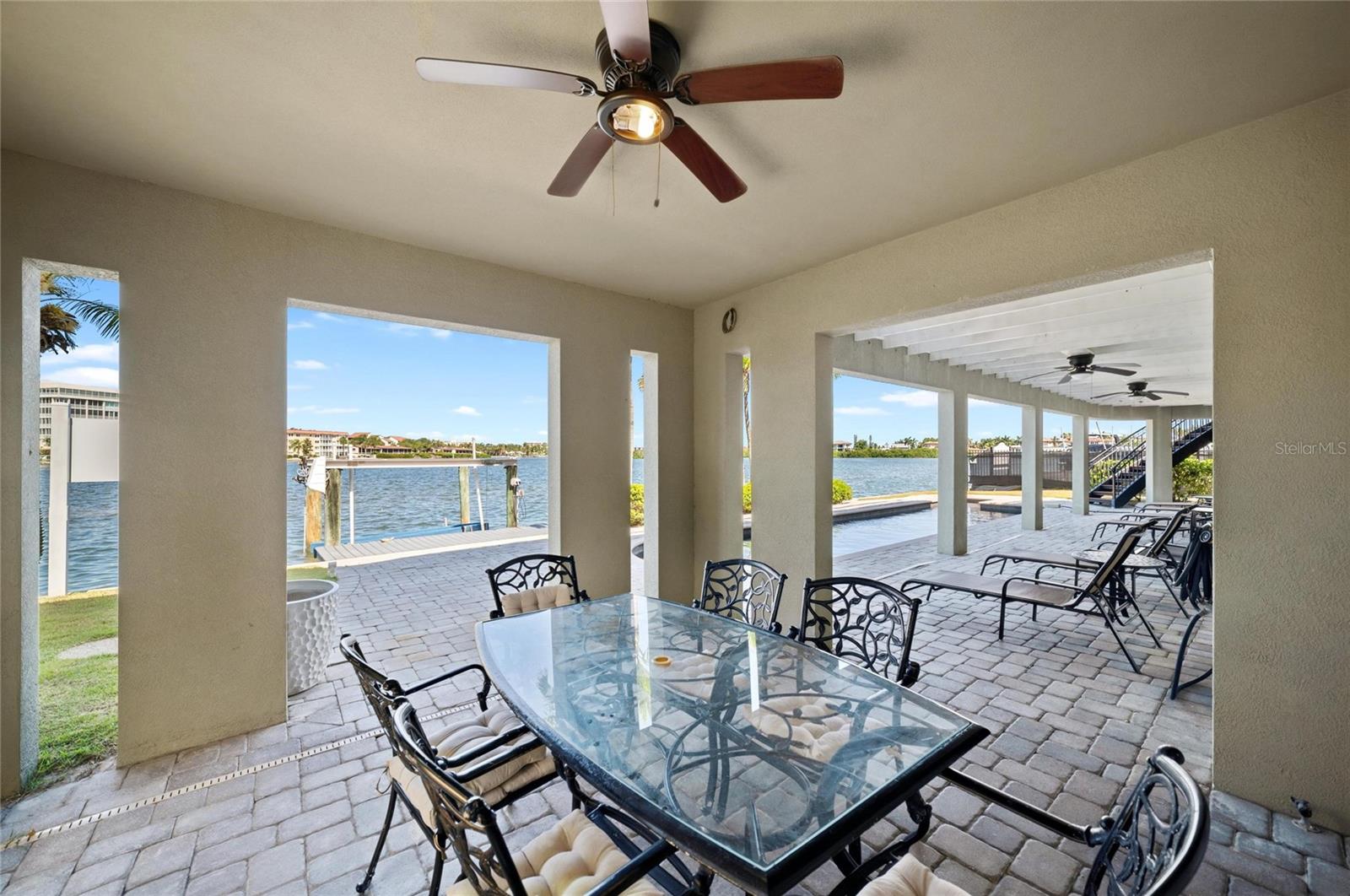 PINE SHORES ESTATE 7TH SEC - Residential