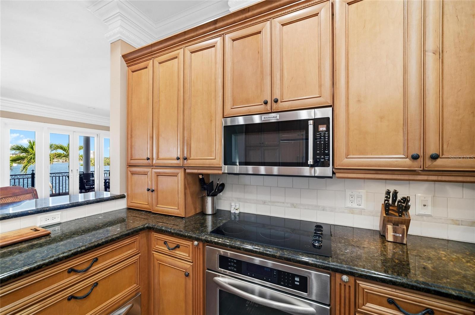 PINE SHORES ESTATE 7TH SEC - Residential