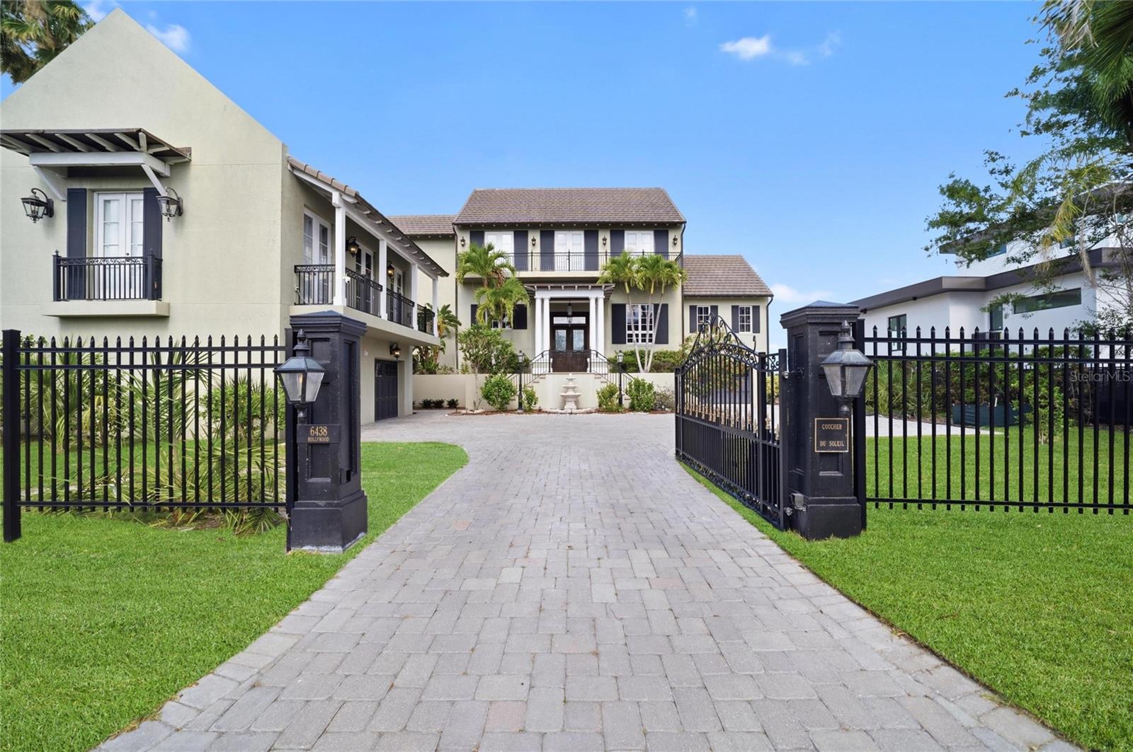 PINE SHORES ESTATE 7TH SEC - Residential