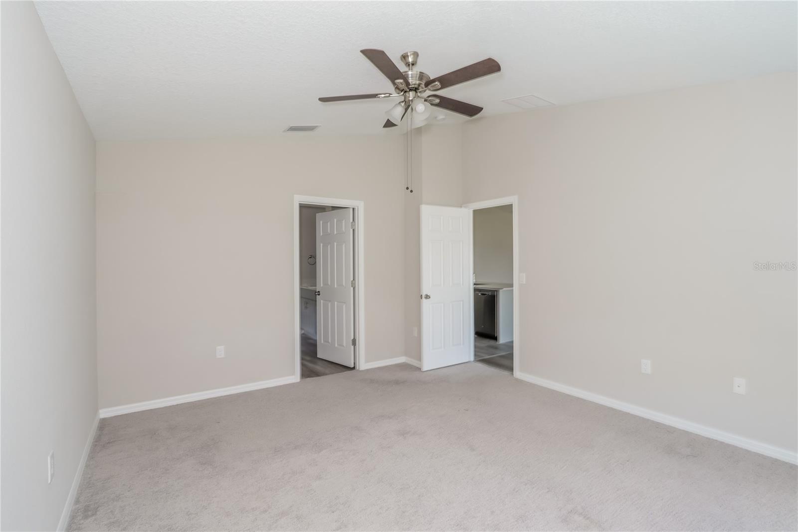 RIVERSTONE PH 2 - Residential Lease