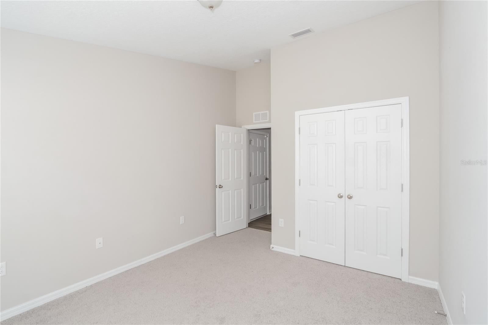 RIVERSTONE PH 2 - Residential Lease