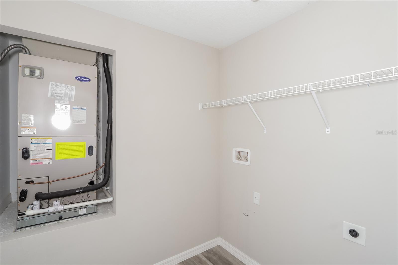 RIVERSTONE PH 2 - Residential Lease