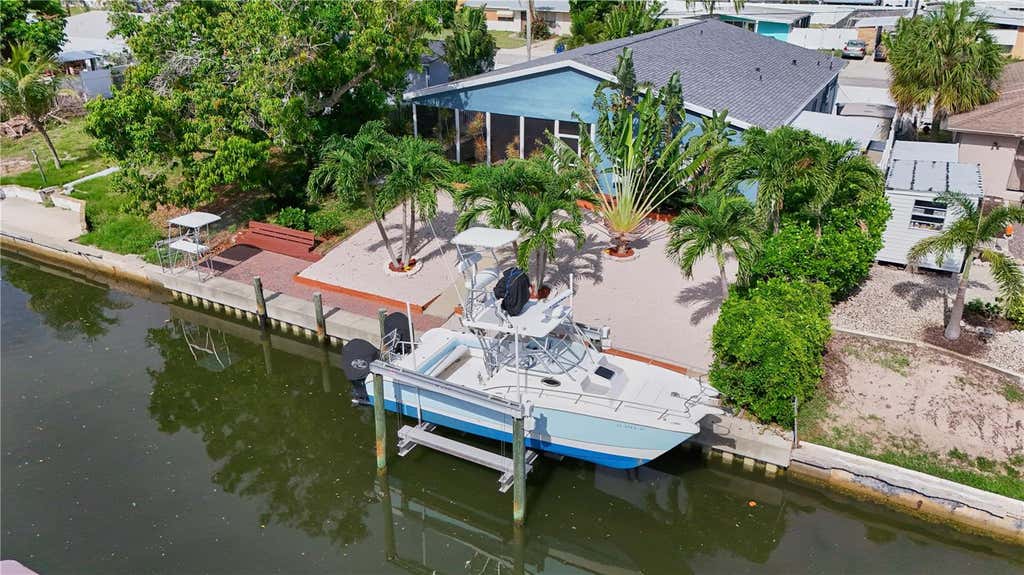 Photo of 6811 Georgia Avenue, Bradenton, FL 34207 (MLS # A4677733)