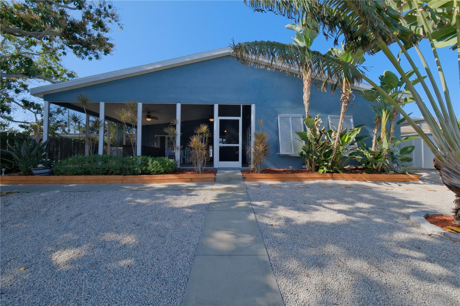 BAYSHORE GARDENS SEC 4 - Residential