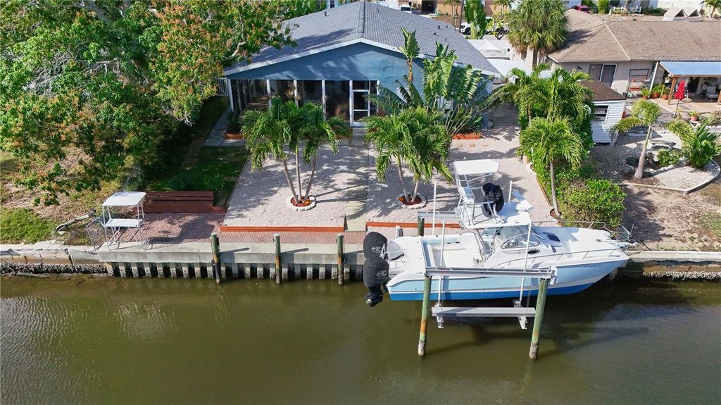 Photo of 6811 Georgia Avenue, Bradenton, FL 34207 (MLS # A4677733)