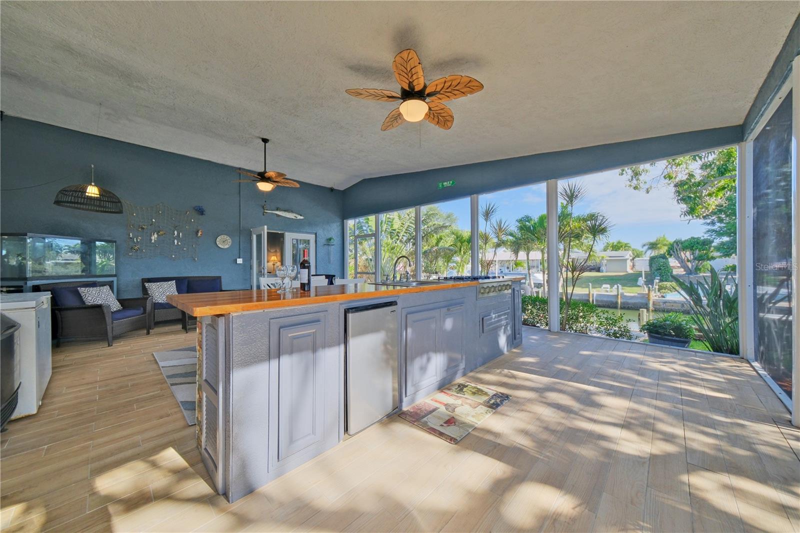 BAYSHORE GARDENS SEC 4 - Residential