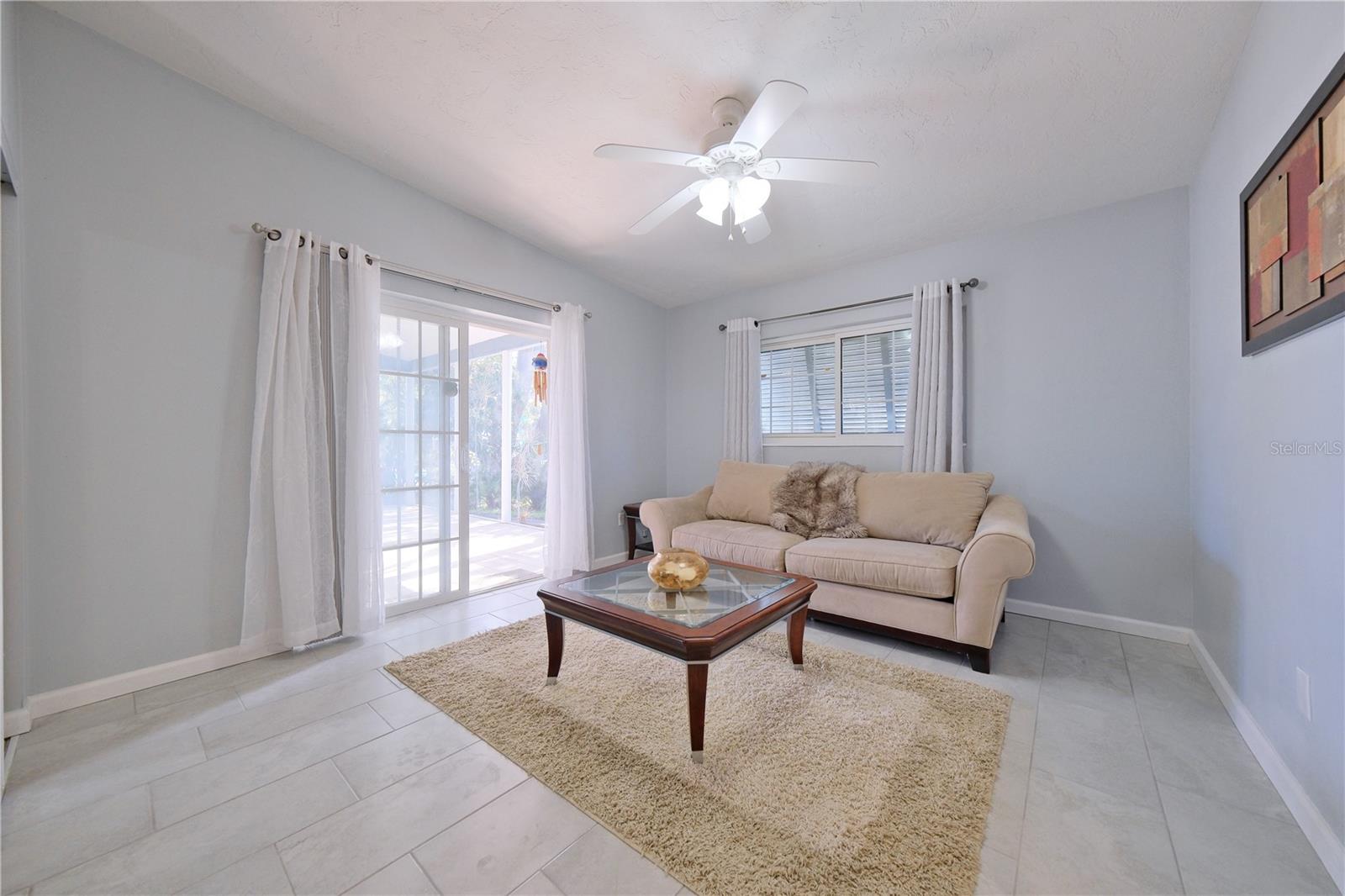 BAYSHORE GARDENS SEC 4 - Residential