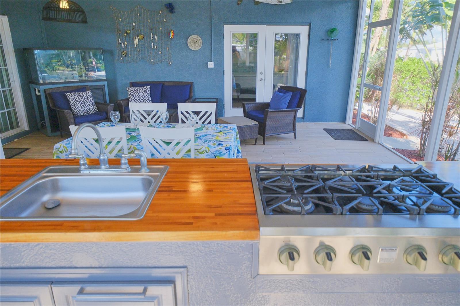 BAYSHORE GARDENS SEC 4 - Residential