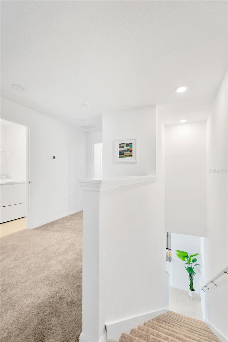 LITTLE LAKE THOMAS - Residential Lease